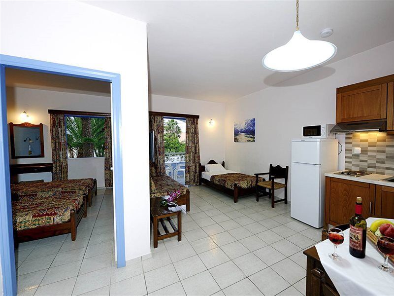 Apollon Hotel Apartments Platanias Extérieur photo